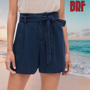 🆕Banana Republic Paper Bag Denim Shorts